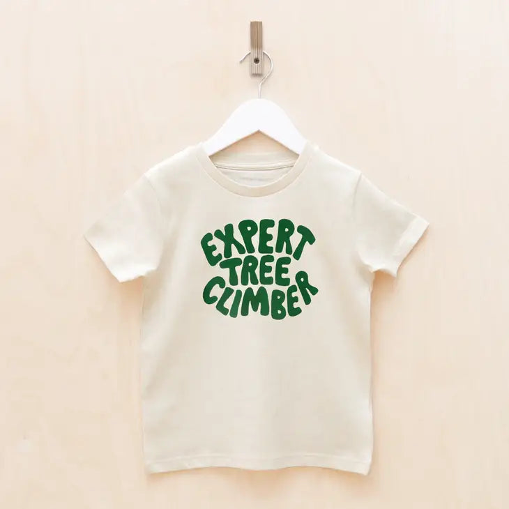 expert tree climber logo tee
