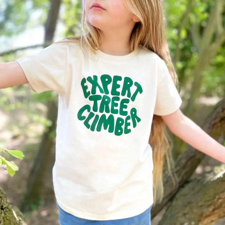 expert tree climber logo tee