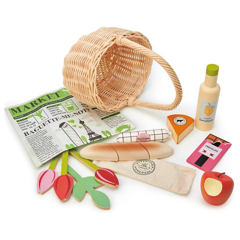 wicker basket and food play set
